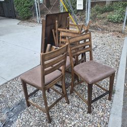 Comedor Con 5 Siyas Good Condition 