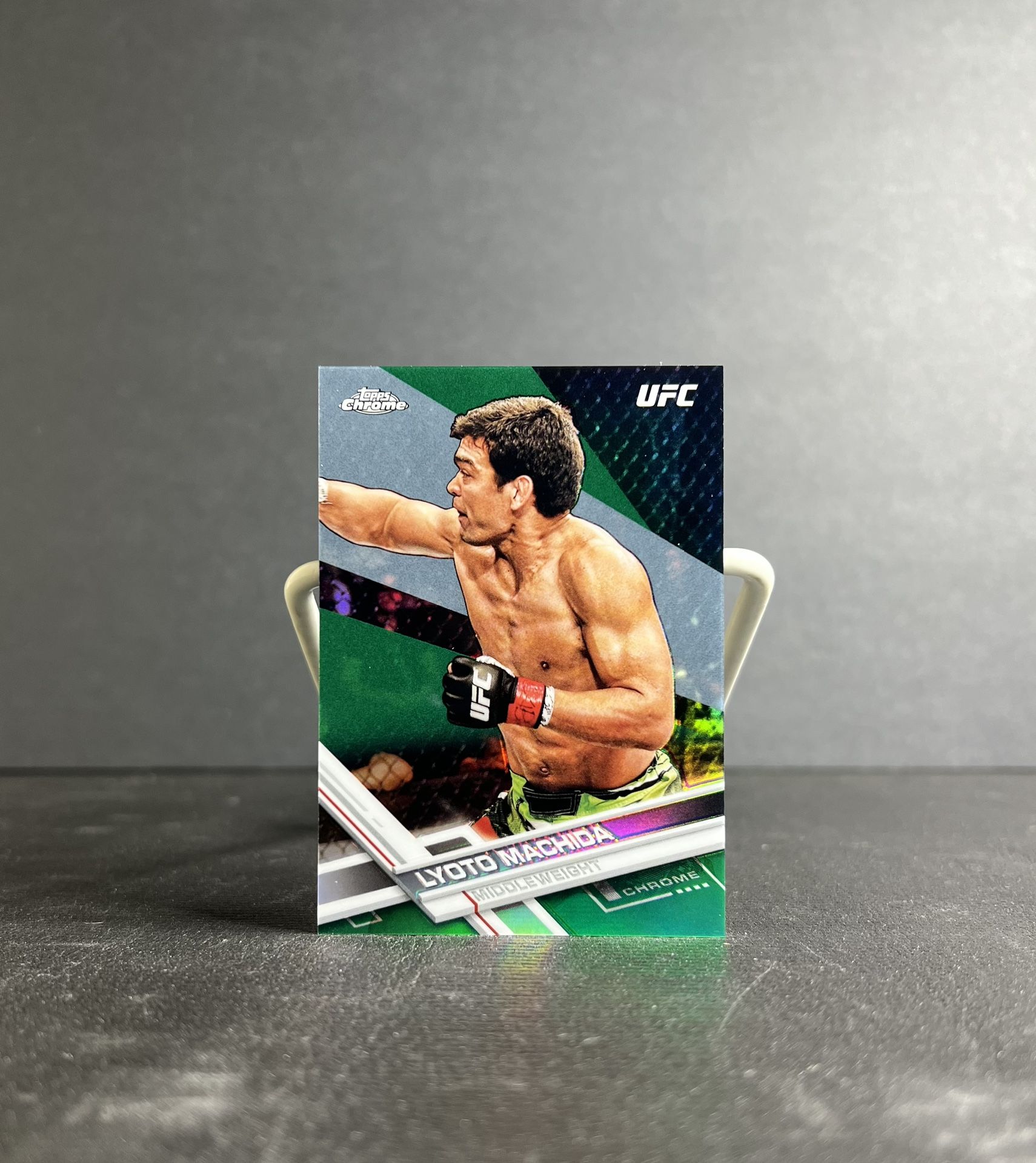 2017 Topps Chrome UFC Green Refractor Parallel Card #03/99 Lyoto Machida #30