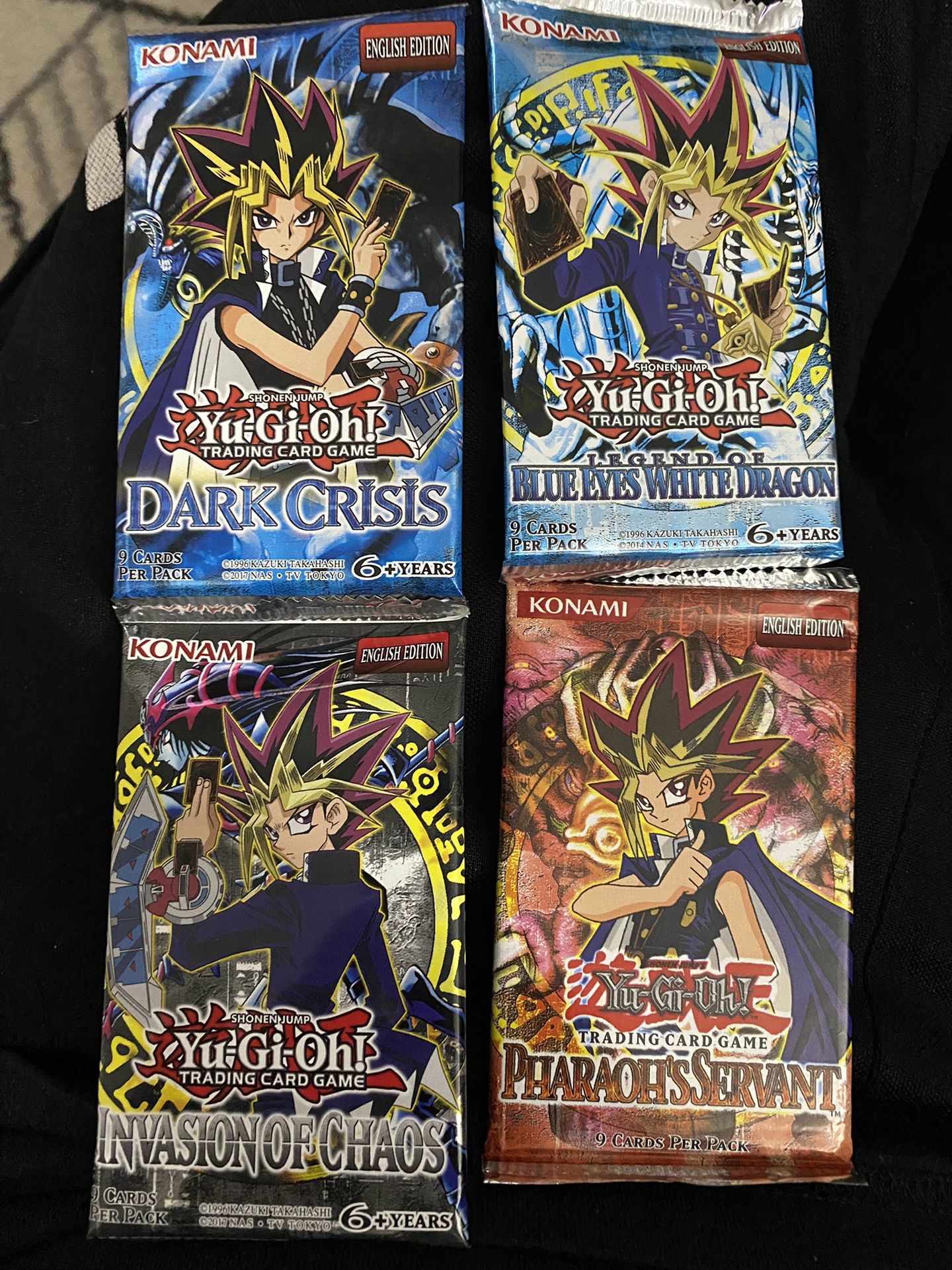 Yu-Gi-Oh 4 classic booster packs