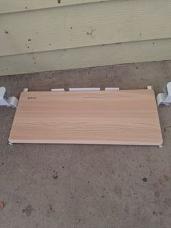 Table adjuster