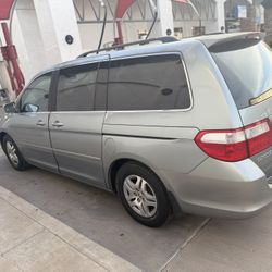 2006 Honda Odyssey