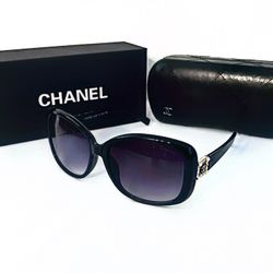 NEW   CH  SHIELD BLACK OVAL