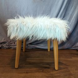 Fur Ottoman