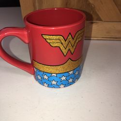 NEW Mother’s Day Gift WonderWoman Official DC Comics Ceramic Coffee Mug Glitter Bedazzled Textured