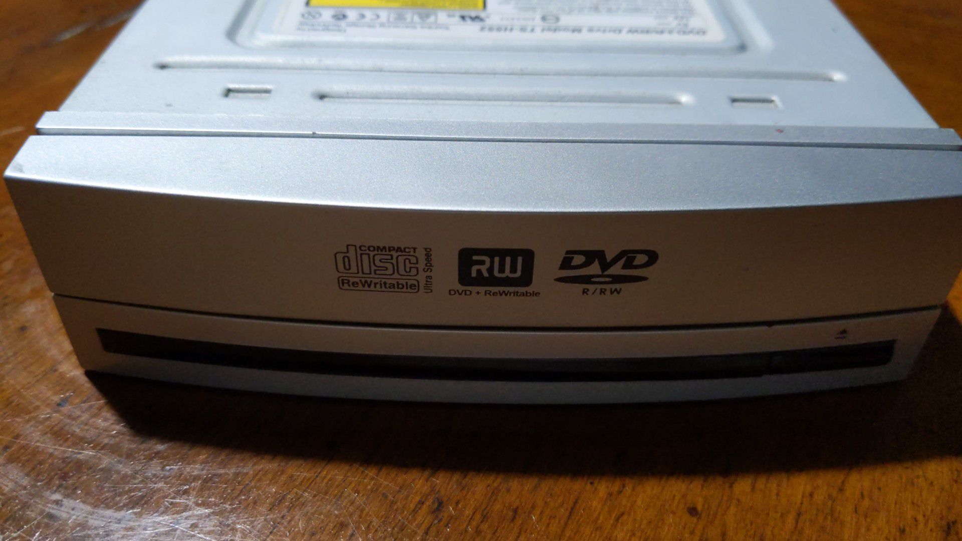 DVD + R/RW Drive Model TS-H552