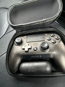 SCUF Vantage 2 PS4 Controller with Case