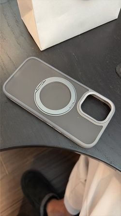 iPhone 17 Case