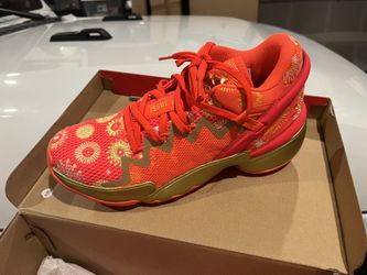 Adidas D.O.N. Issue 2 GCA – Men’s US 6½ $35