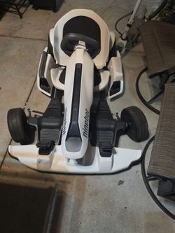 Ninebot go car electric  like new