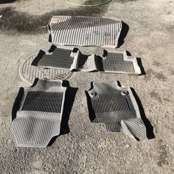 Floor Mats Set