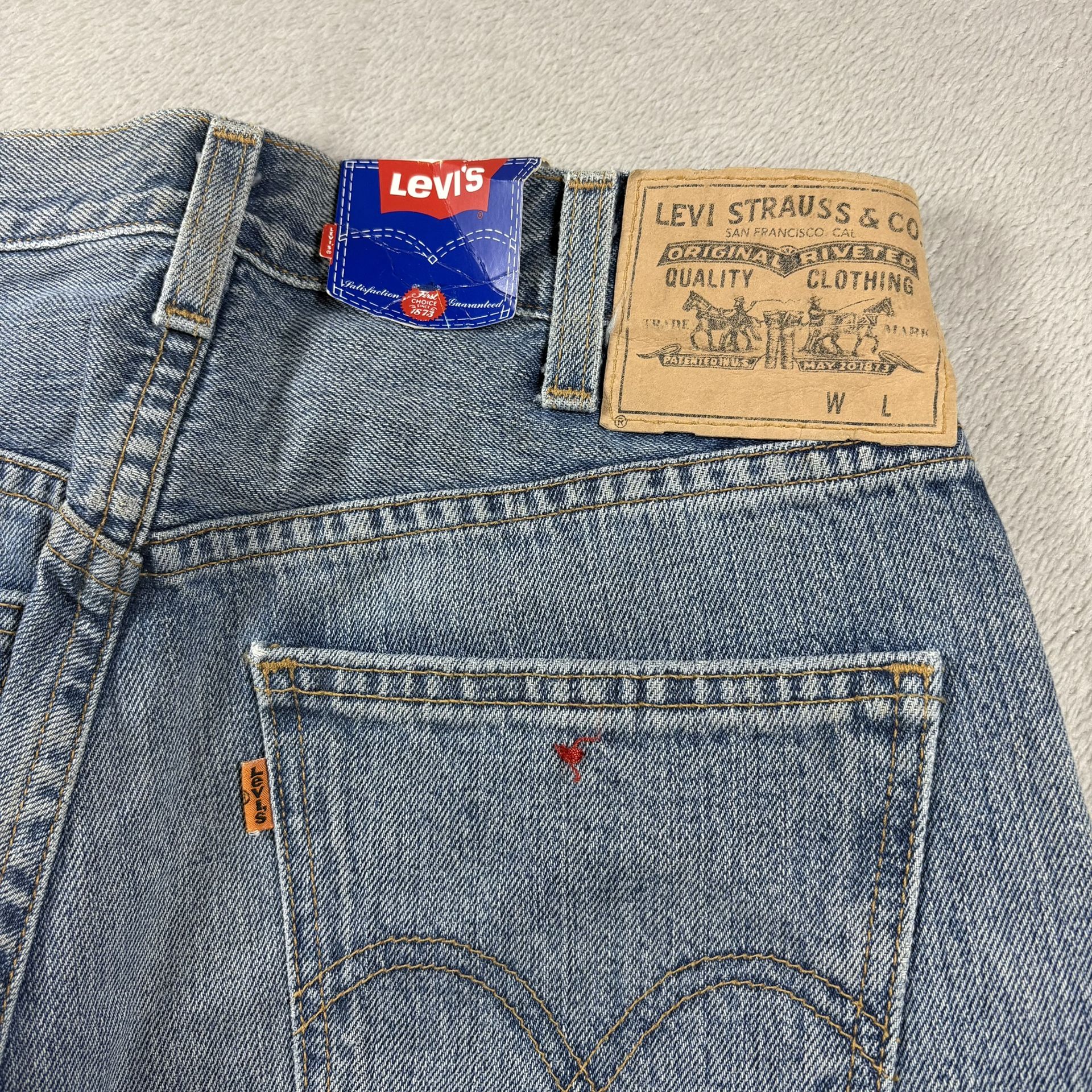 Deadstock Vintage Levi's 615 Orange Tab Men's 30x32 USA Made Jeans