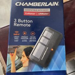 CHAMBERLAIN 3-Button Visor Garage Door Opener Remote