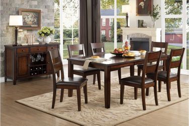DINING TABLE 4 CHAIRS WITH LEAF EXTENSION NO CREDIT NEEDED 100 DAYS SAME AS CASH 