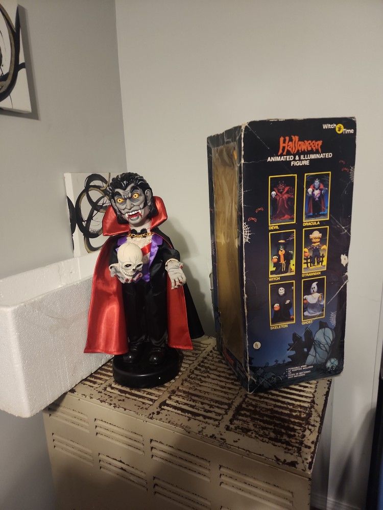 Halloween Animated And Illuminated