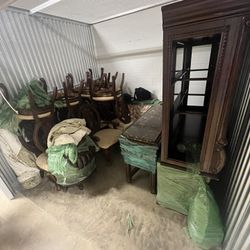 HUGE DINING ROOM SET 