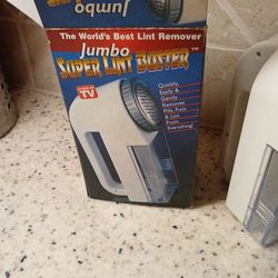 Jumbo Super Lint Buster/ New In Box 