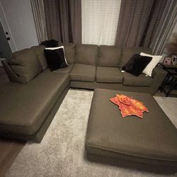 Brown Sectional 