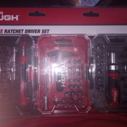 77 Piece Ratchet Driver Set 