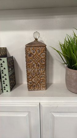 Beautiful Distressed Gold Table Top Container