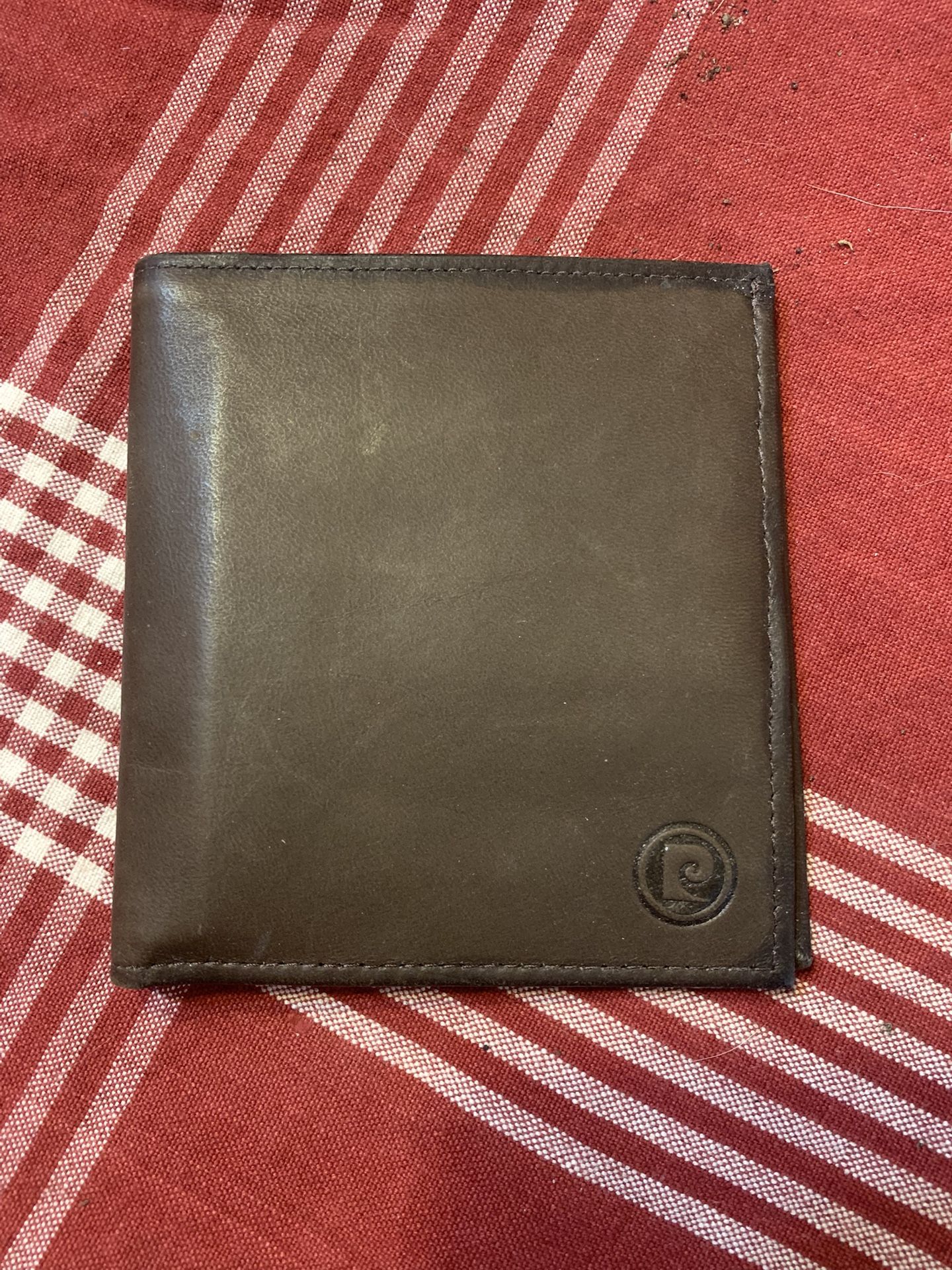 Vintage PIERRE CARDIN Brown Leather BI-Fold Wallet New