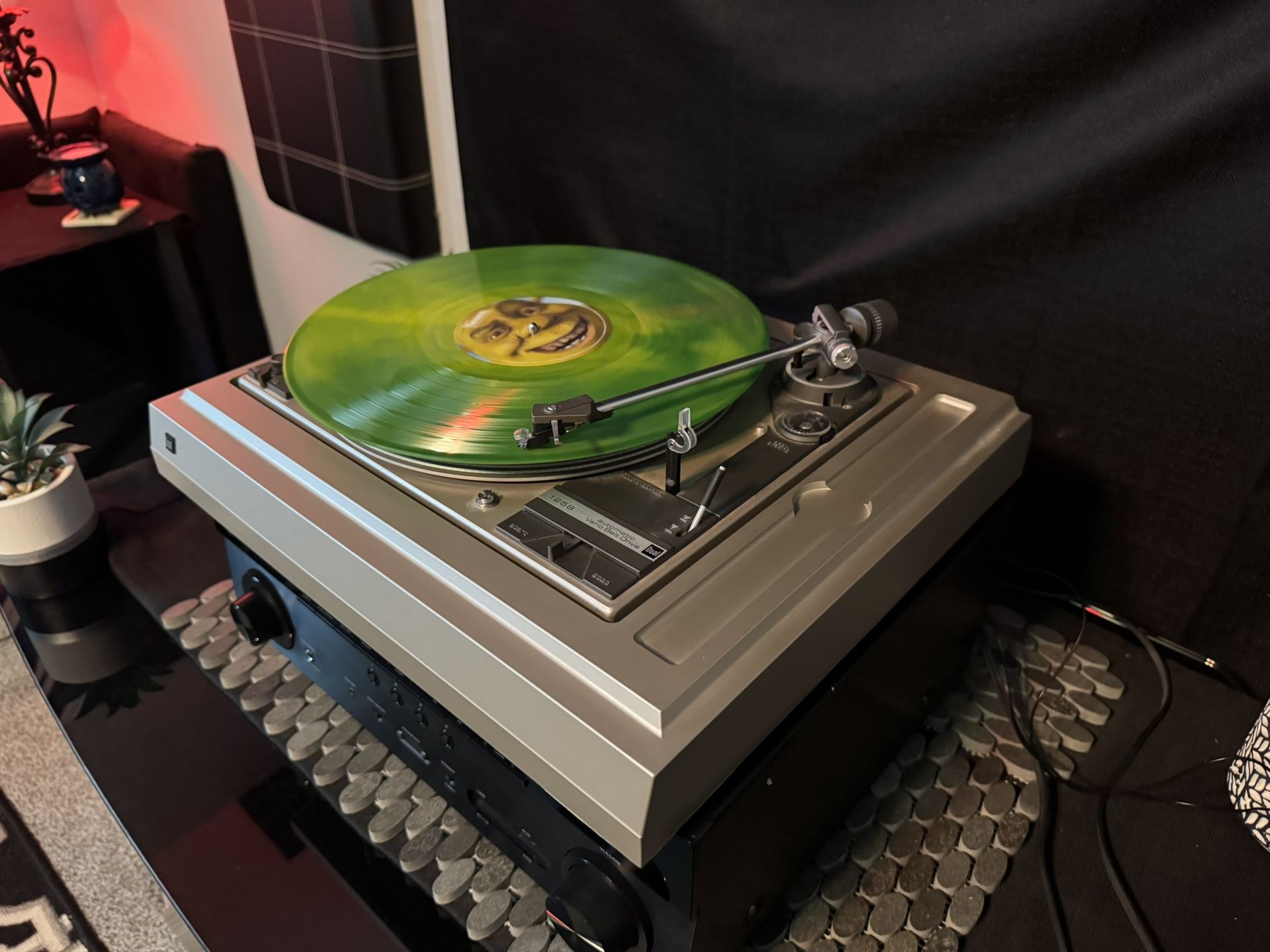 Dual 1258 Turntable