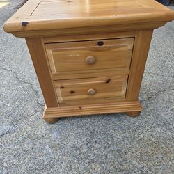 Broyhill 2 Drawer NightStand
