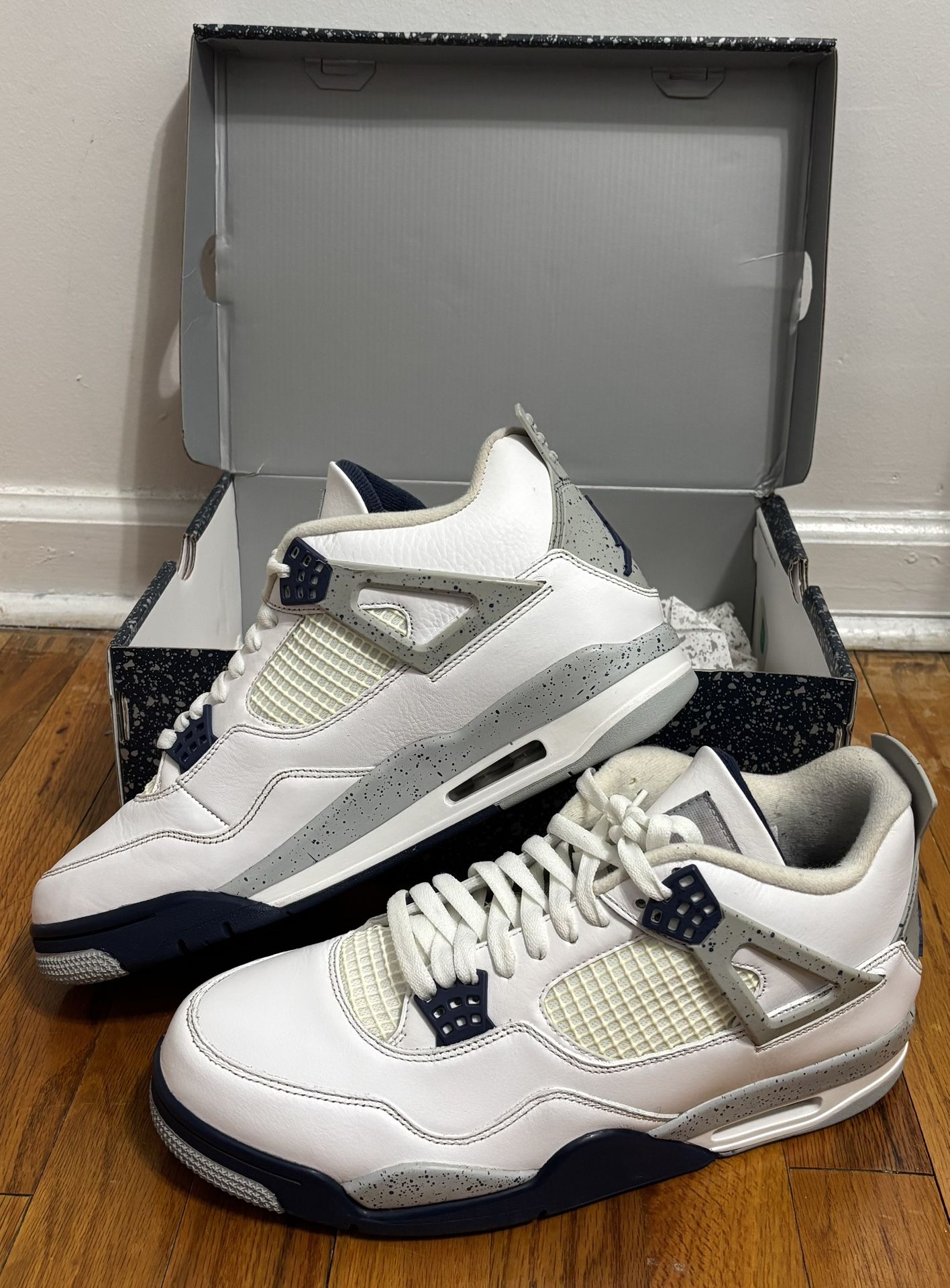 Air Jordan 4 Midnight Navy - US Size 12