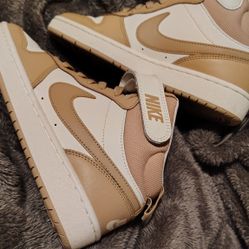 Nike Dunks