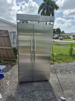 Fridge kitchenaide