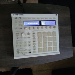 Native Instruments Maschine MKII MIDI Controller