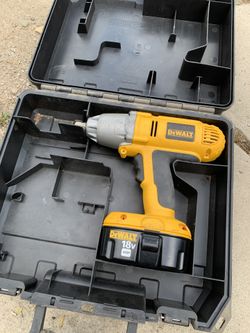 Dewalt 18v power impact wrench 1/2” 1650 rpm