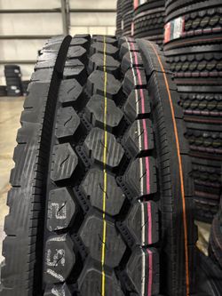 Semi-Truck Tires 295/75/22.5