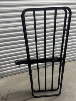 Cargo carrier