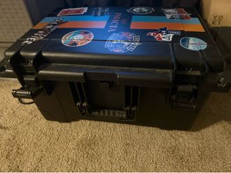 Invicta Watch rolling case