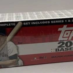 2007 Topps Baseball Card Complete Set Factory Sealed Series 1&2 Total 661 