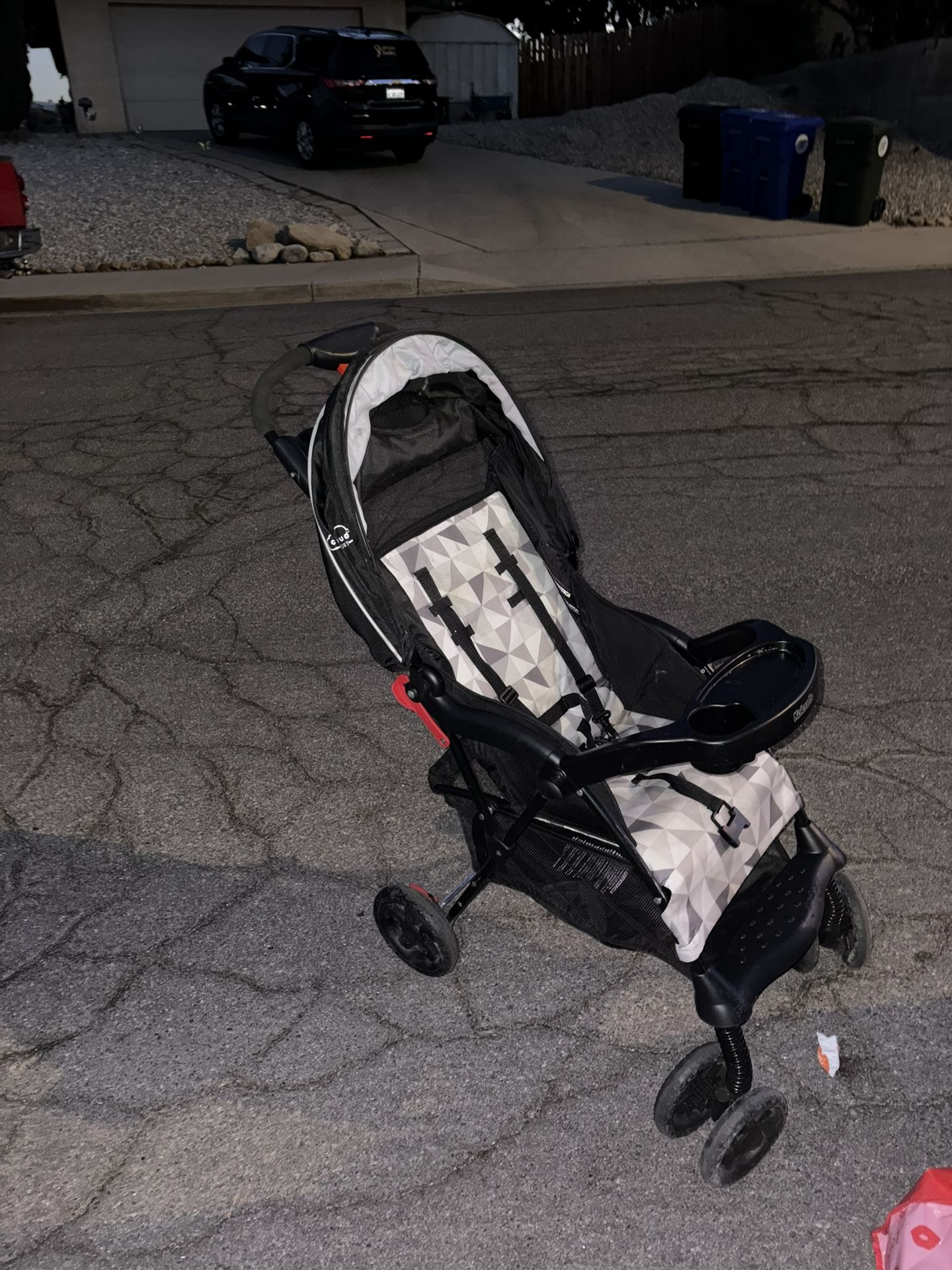 kolcraft stroller