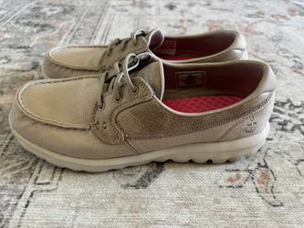 Sketchers Women’s Biege “On The Go” Slip On Shoe