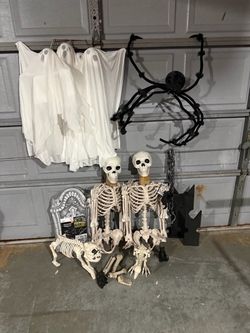Halloween Decoration Bundle Lot