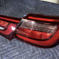 2018-2022 Infiniti Q50 OEM Taillamp 