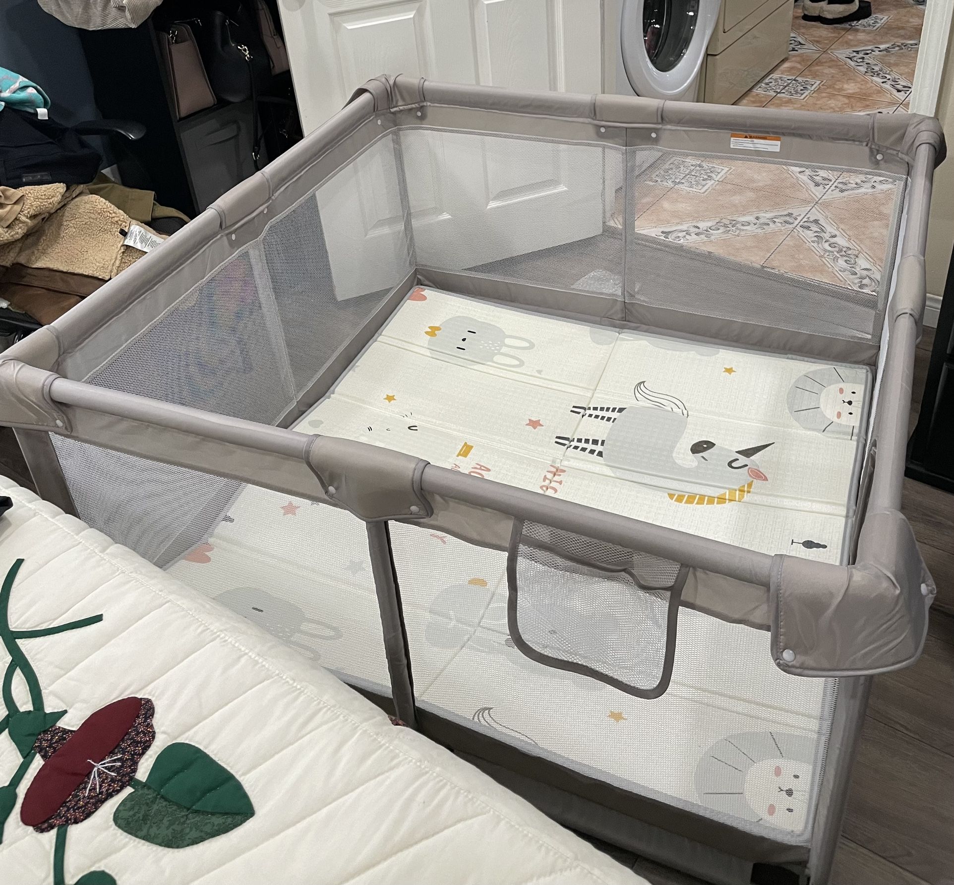 Play Yard MUST GO $50 OBO!!