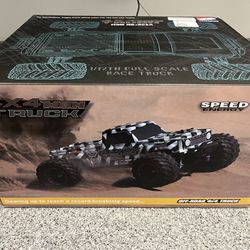 RC Truck - new 