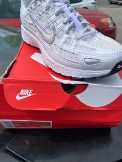 Women Nike training shoes