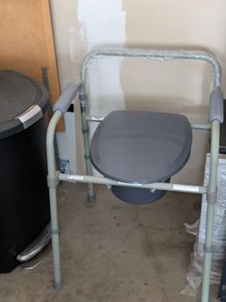 Brand New Portable commode