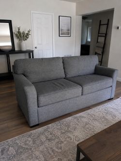🩶 Modern Gray Loveseat