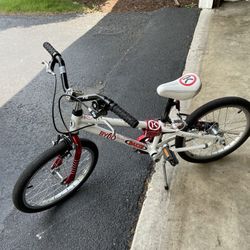 Kids Bike -BYK -E350 With Training Wheels