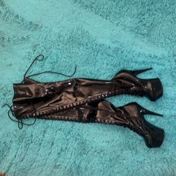 Pleaser Platform boots Size 8