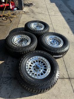KMC IMS 18x9 8 x180 New tires Hankoon 35 inch