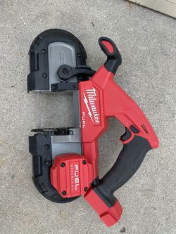 Milwaukee M18 FUEL 18V Lithium-Ion Brushless Cordless Compact Bandsaw (Tool-Only)
