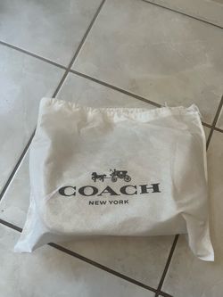 Coach Shoulder Bag (Tan/Light Brown)