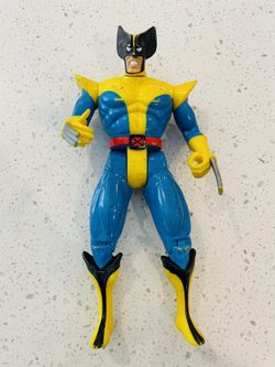 10” X-men Wolverine Yellow Team Uniform Marvel